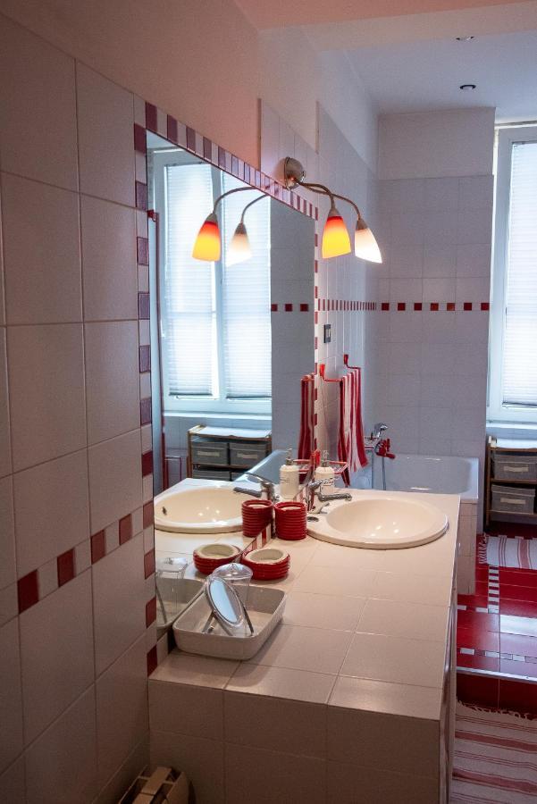 Casa Juli: 70Mq-Centro-Триест Екстериор снимка